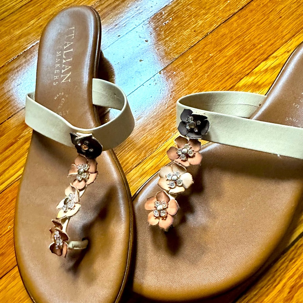 Italian Shoemaker Floral Embellished sandals